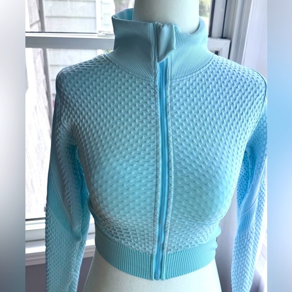 Light Blue Textured Activewear Pong Sleeve Full Zip Shirt - Picture 2 of 7